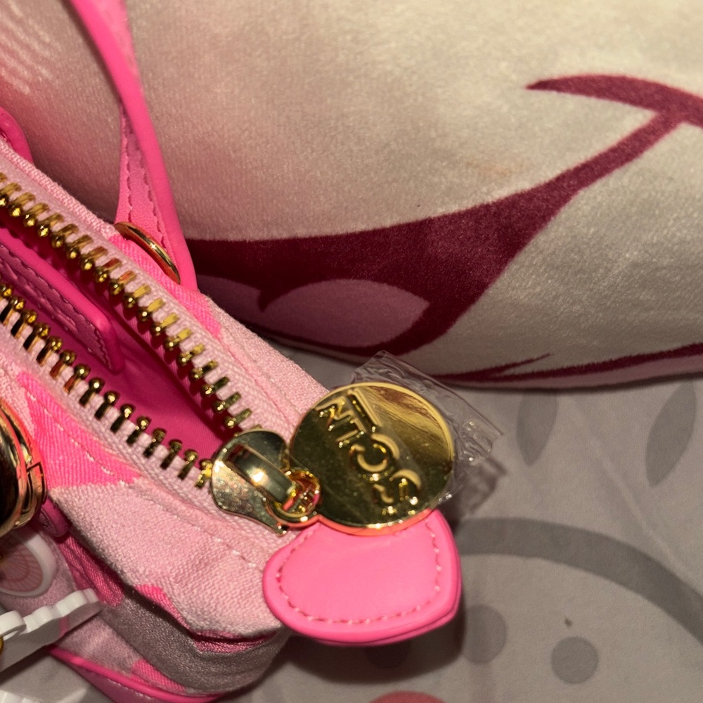 Stoney Clover Lane Pink Heart Mini Pouchette - Picture 3 of 8